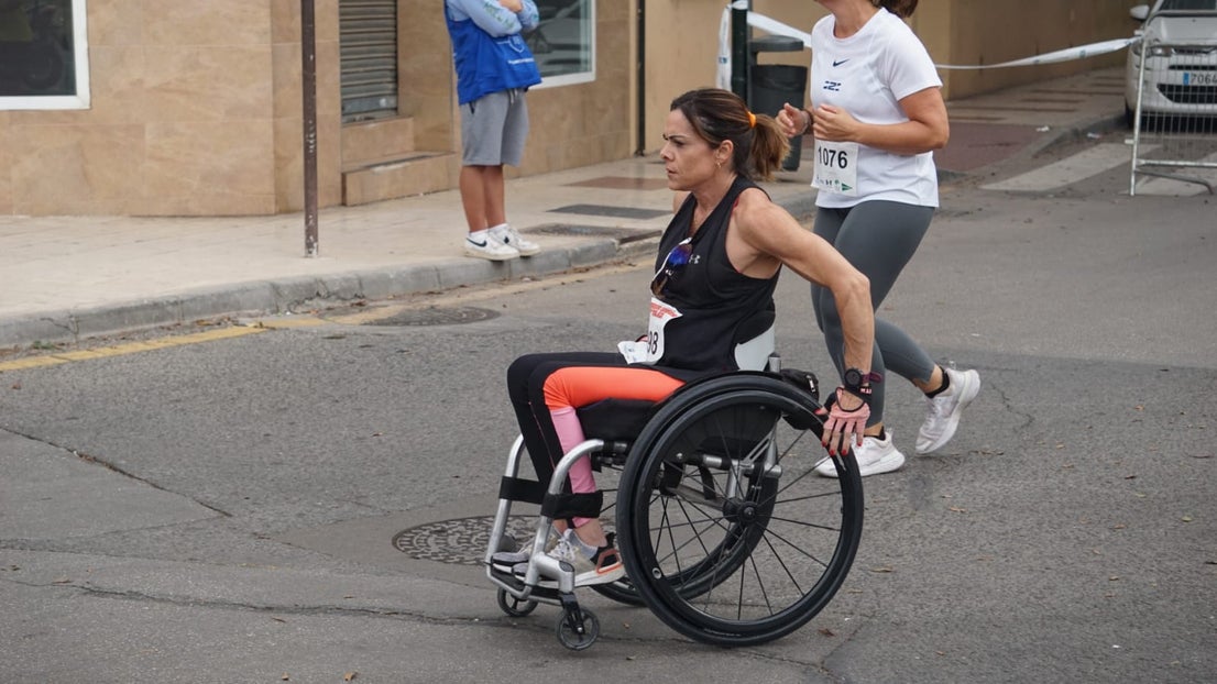Nearly 10,000 athletes took part in the 42nd Carrera Urbana Ciudad de Málaga. 