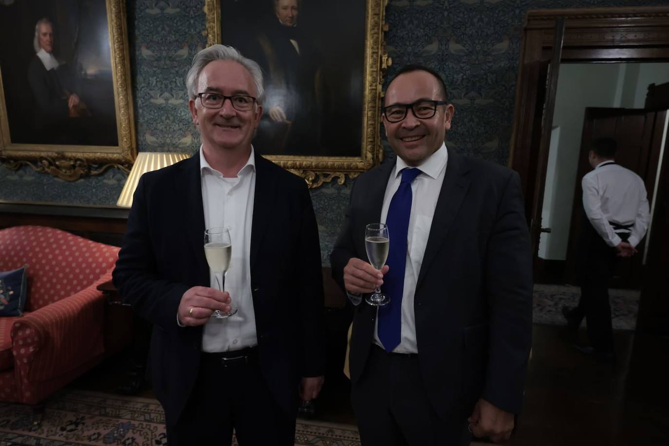 Authorities and travel professionals in London for the WTM got together at the annual SUR dinner last night