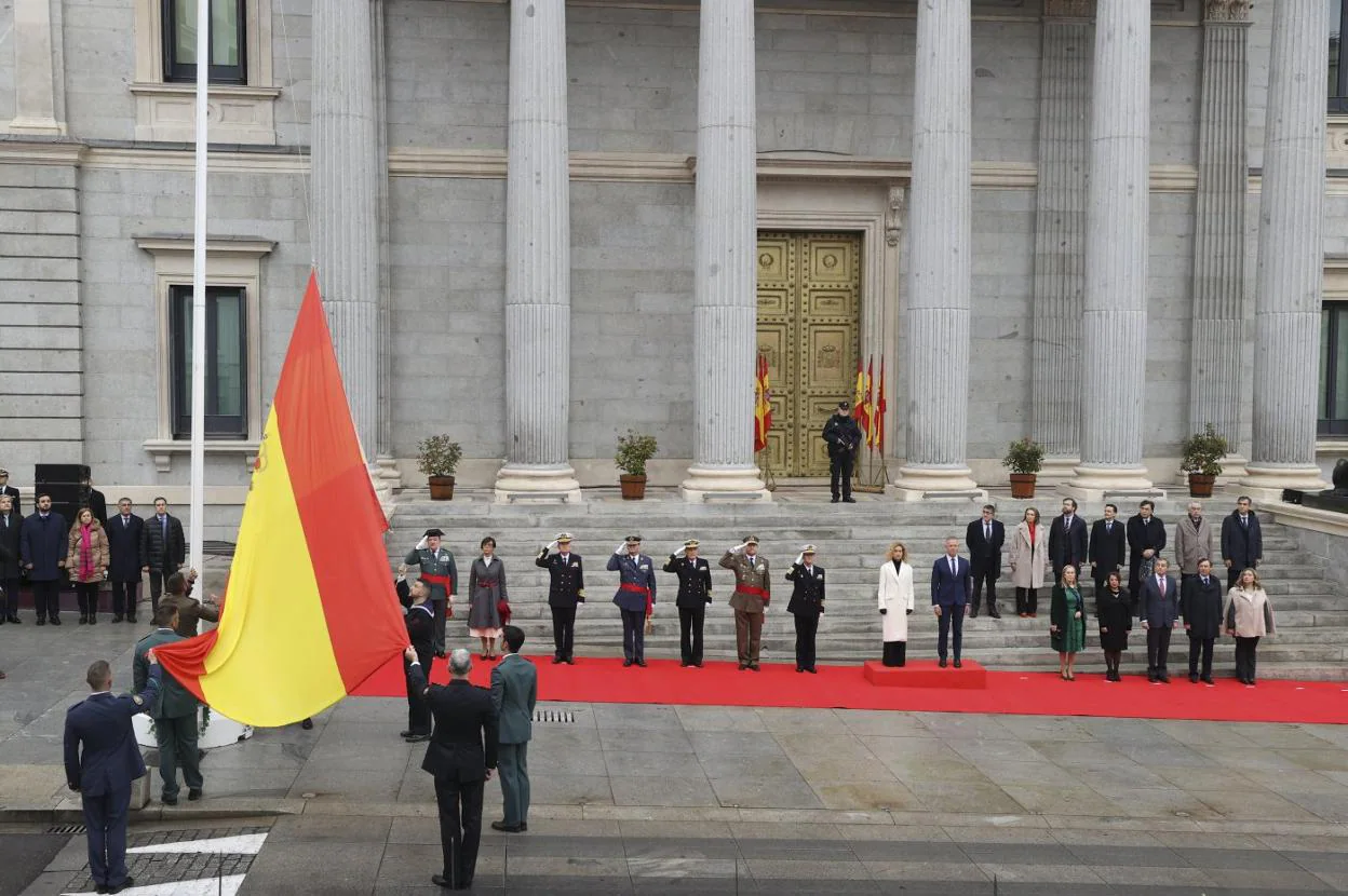 The Spanish flag was raised during the ceremony at Madrid's Congreso. 