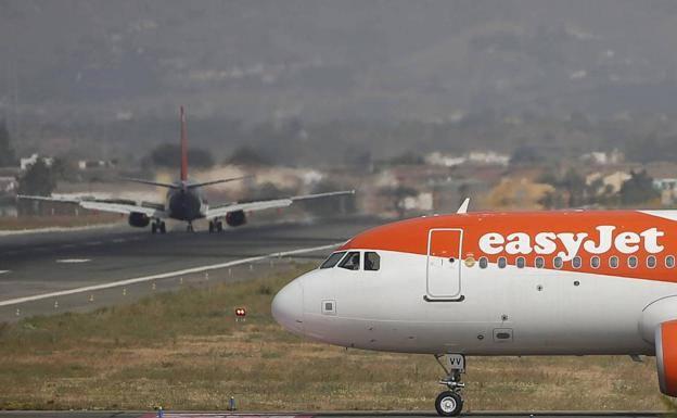 Fog forces two easyJet flights to Malaga Airport to divert