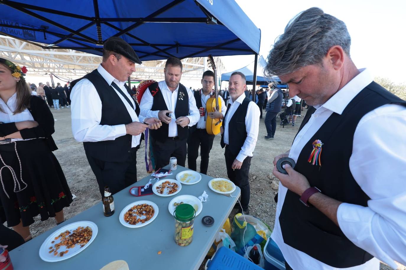 A total of 25 'pandas' (groups) participated