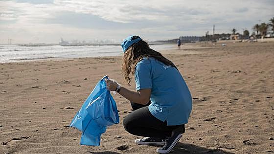 Costa beach clean-up team to hold first event of the year in March
