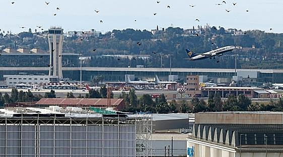 Government fails to get backing for privatisation of Malaga Airport air traffic control