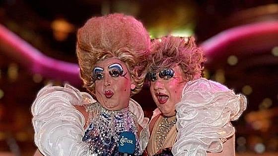 Salón Varietés offers double dose of frivolous drag fun