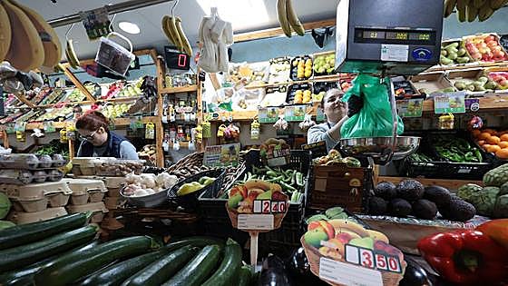 Food prices in Spain were up in February despite IVA sales tax cut on some items