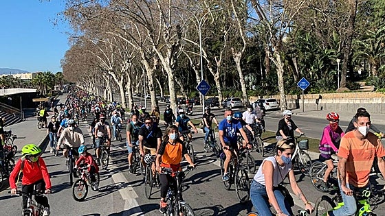 Cycling association calls another bike and scooter protest ride in Malaga