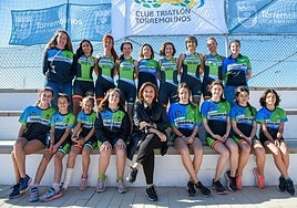 Margarita del Cid with some of the members of CT Torremolinos.