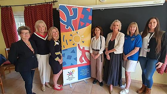 Voluntary groups unite at networking morning in Calahonda