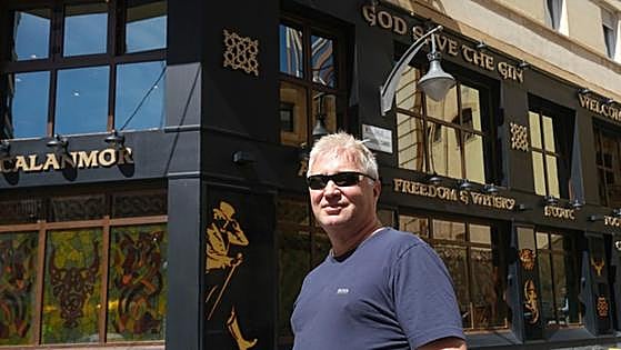 Calanmor, a new Scottish-themed pub, opens in La Malagueta