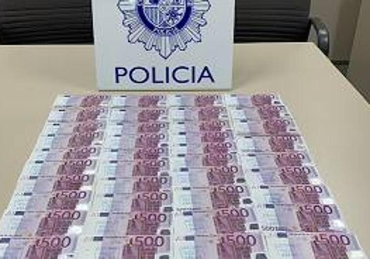 The seized notes came from Bulgaria.