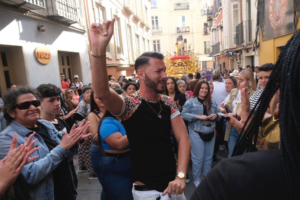 Holy Monday processions in the heart of Malaga, in pictures