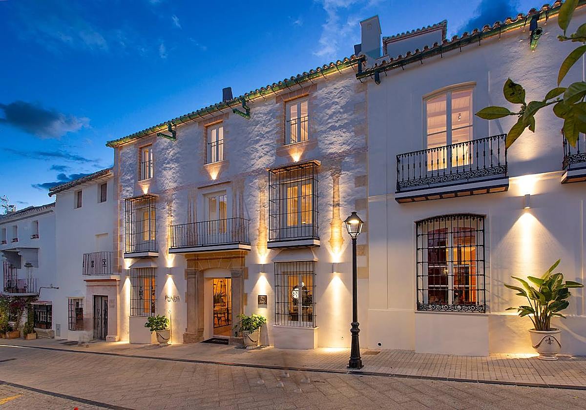The historic La Fonda Heritage Hotel opens in Marbella with luxury and modern facilities, celebrating local culture, gastronomy and hospitality