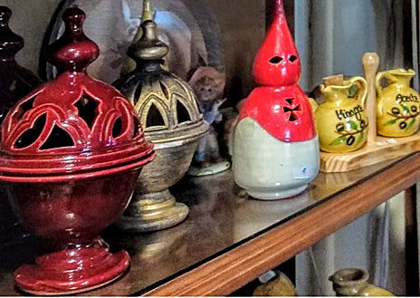 Imagen secundaria 1 - Priego de Cóordoba: street, shop, hens.