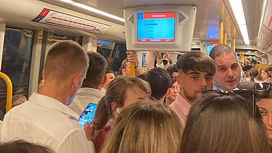 Chaos on the metro to Malaga city centre for Holy Monday processions