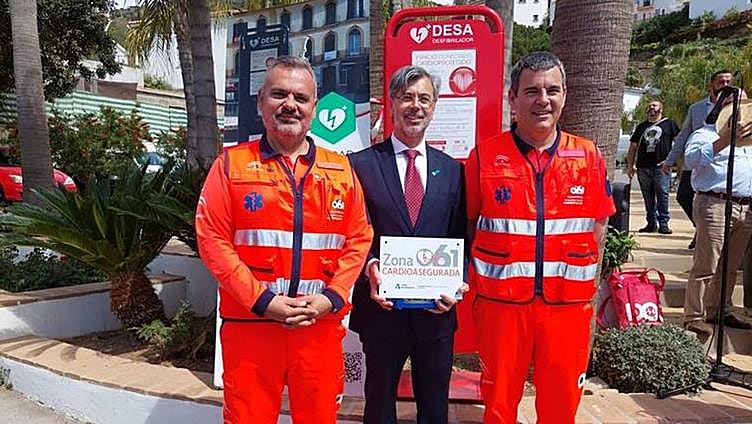 The small village of Totalán becomes latest cardio-protected area in Malaga province