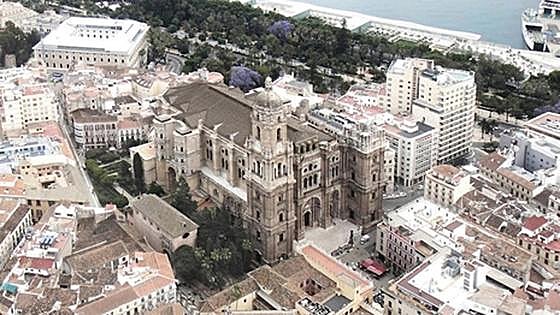 Constructors appointed to put roof on Malaga Cathedral
