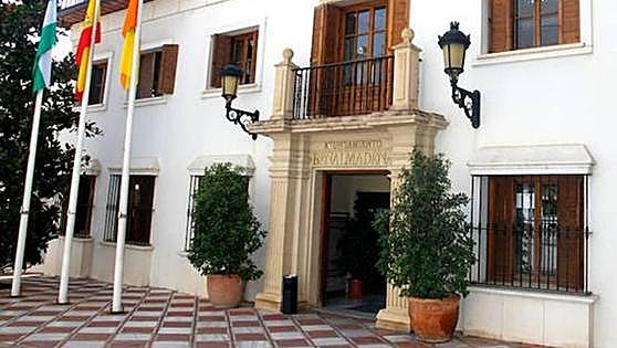 Benalmadena official faces 12 years in prison over alleged irregularities in awarding of public works contracts