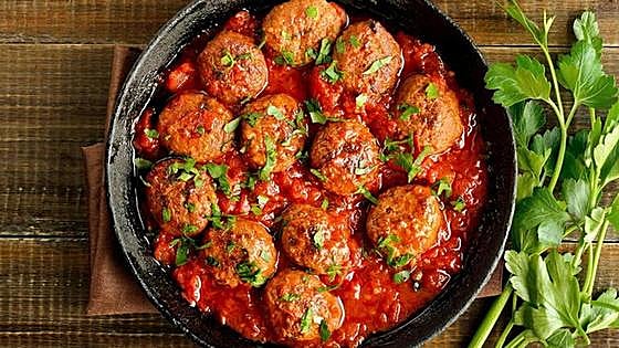 Aldi withdraws some meatballs in tomato sauce from its stores
