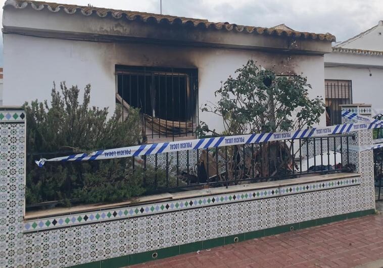 Three girls found in fire-damaged, filthy home taken into care by Malaga child protection services