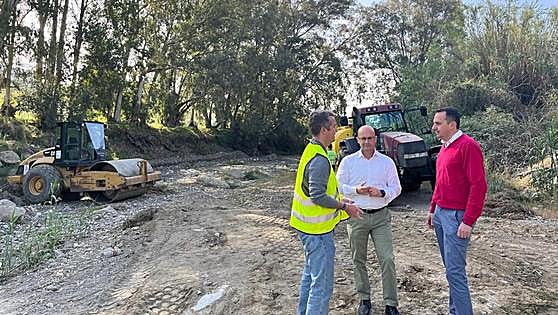 Mijas takes advantage of good weather to make early start on rural road repairs