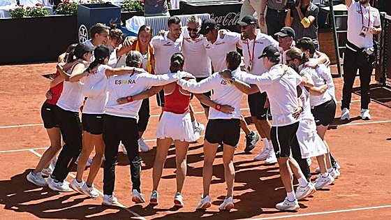 Spain cruise through to the finals of the Billie Jean King Cup