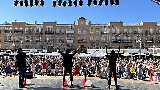First large-scale St George's Day event in Benalmádena rated 'a huge success'
