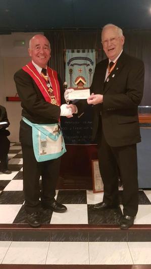 Freemasons offer support to Age Concern Fuengirola