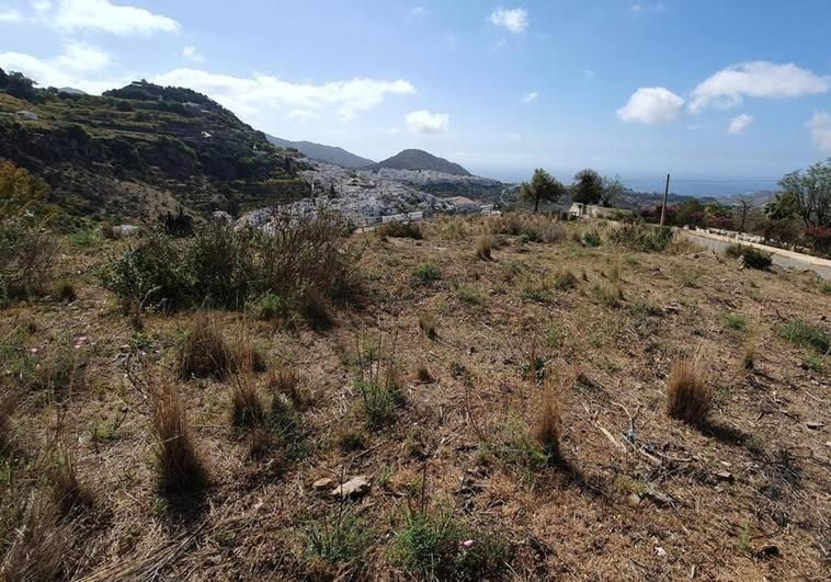 Axarquía village purchases plot of land to host events