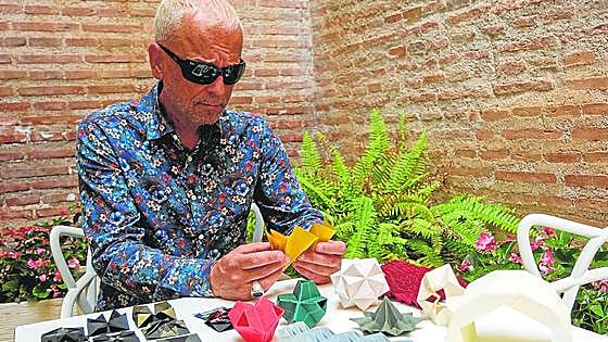 The artist who is rebuilding the Alhambra with origami