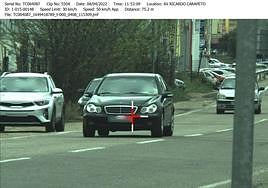 The photograph sent to the driver included data in English.