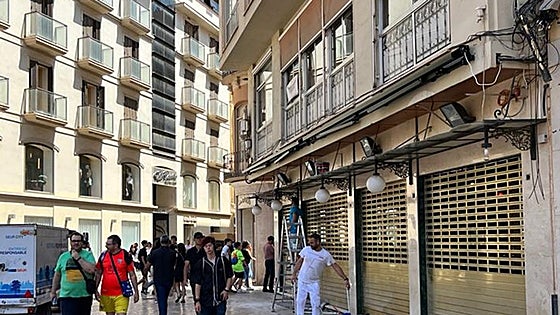 British-style themed pub replaces iconic Café Central on Malaga's prime shopping street