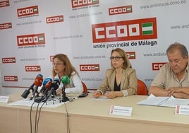 Silvia González, Inmaculada González and José María López, at the CC OO headquarters.