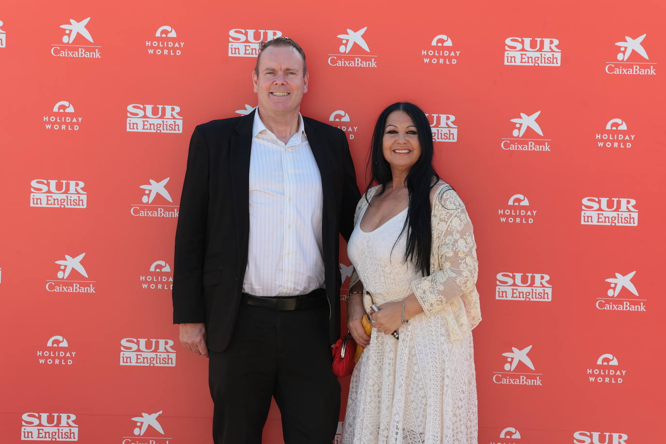 SUR in English celebrates international business