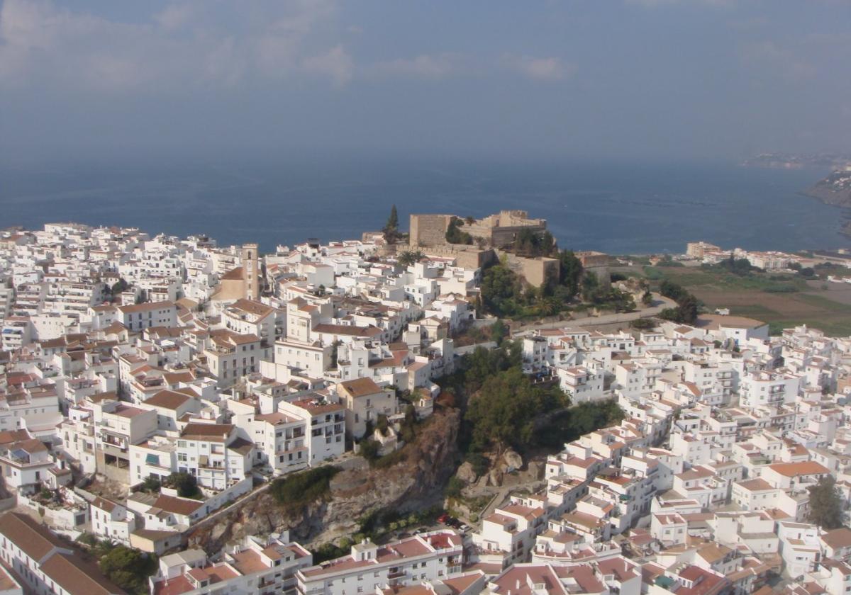 The old town of Salobreña sits up high on a hill