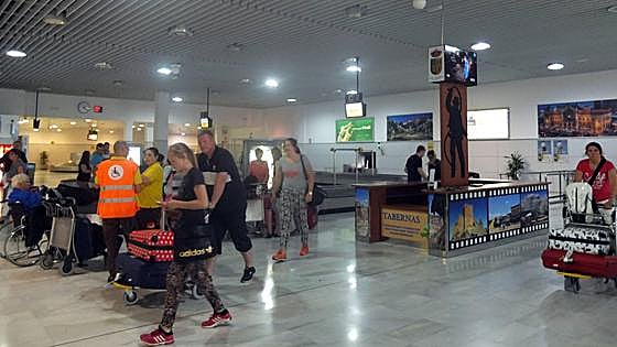 Almeria Airport passenger numbers are still 15.6% down compared to pre-pandemic levels