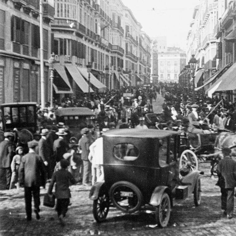 This restored film reveals what Malaga's main Calle Larios shopping street looked like more than a century ago