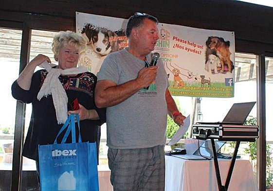 Charity lunch for Mijas animal shelter raises more than 2,600 euros