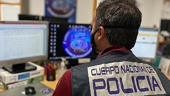 Criminal cyber scam group brought down with arrests in Malaga and nine other cities