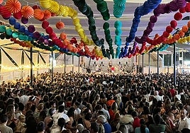 Free concerts will take place in the municipal caseta.