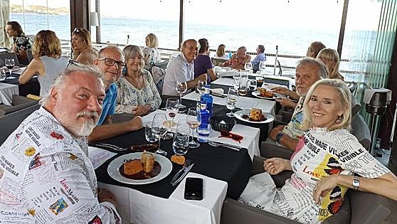 Costa del Sol international media members enjoy open mic summer party