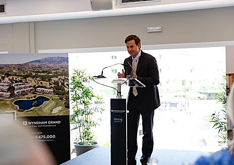 Imagen secundaria 1 - Wyndham Grand launches residential project in Mijas