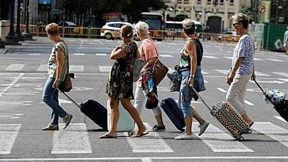 Bookings open for bargain-price Imserso holidays for pensioners in Spain