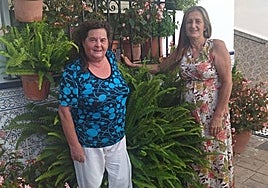 María Josefa Atencia and Encarni Fernández.