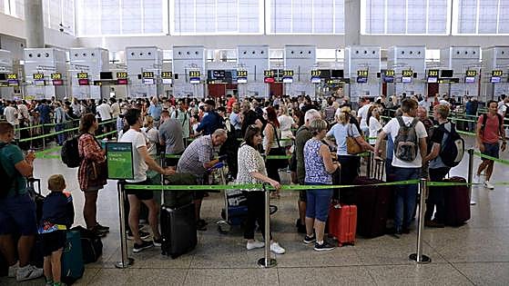 All-time record number of passengers passed through Malaga Airport in first six months of year