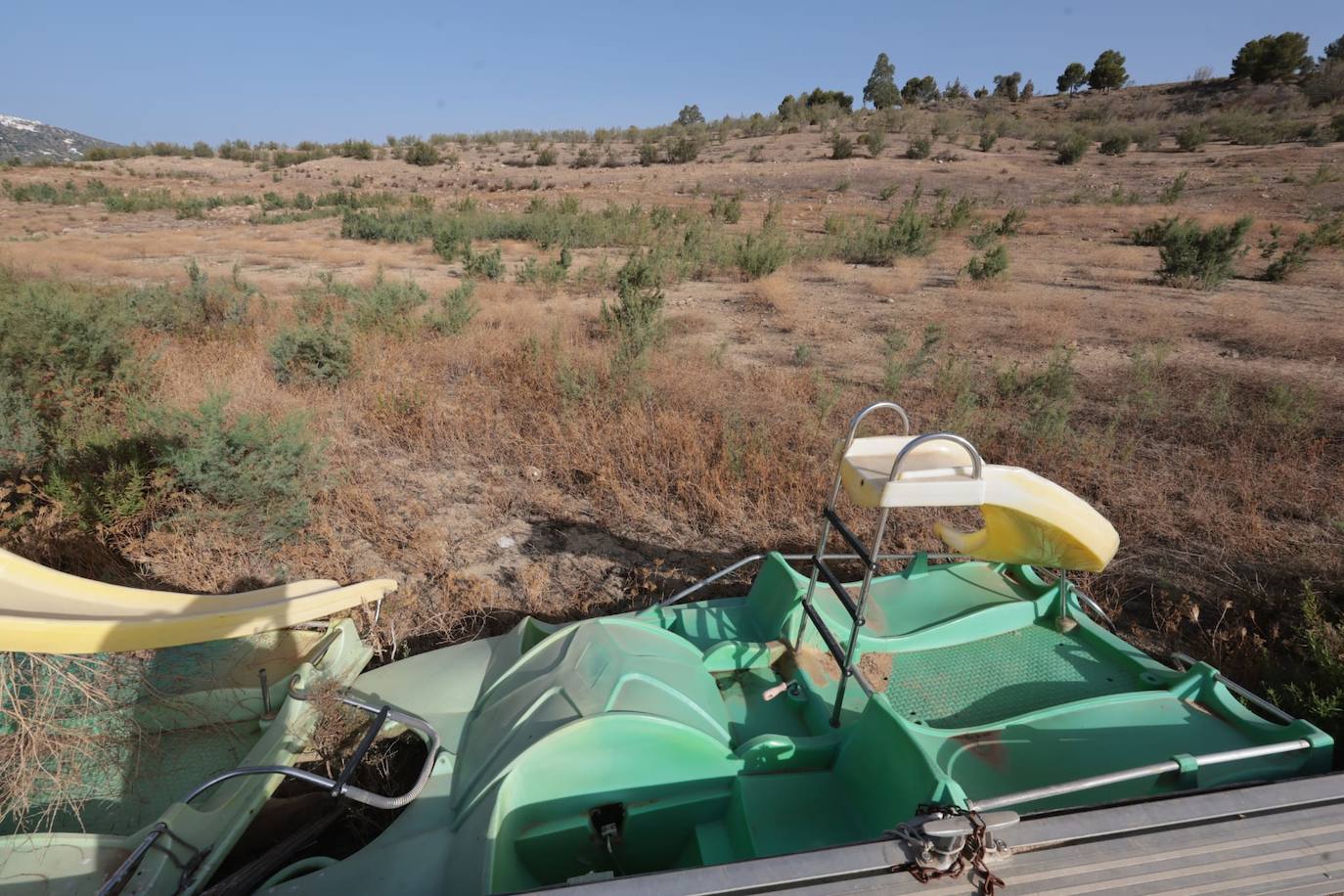 The critical state of Malaga's La Viñuela reservoir, in pictures