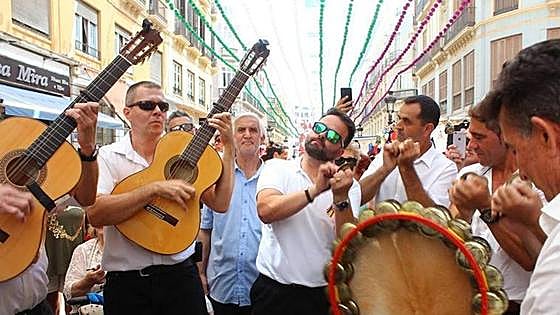 Traditional Malaga verdiales high up in the Axarquía