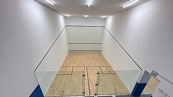 Fuengirola squash courts reopen after complete renovation