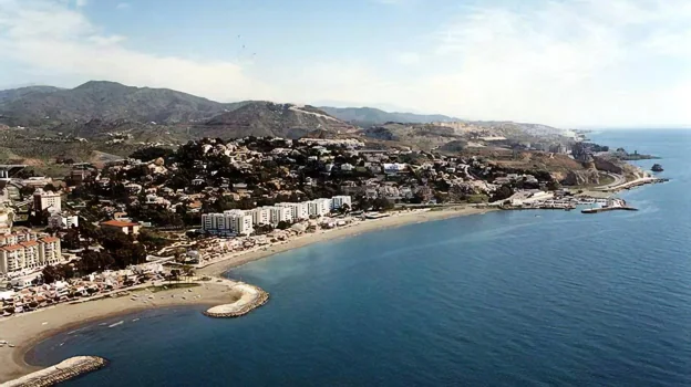 Aerial view of El Chanquete beach.