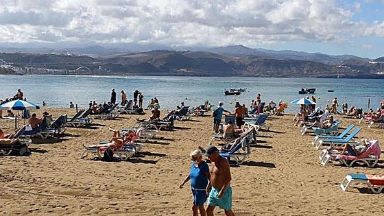 Spain receives fewer international tourists, but they're spending more money on holiday
