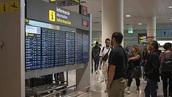 'Biggest heist in history' as 8.5-million-euros worth of valuables snatched at Barcelona airport